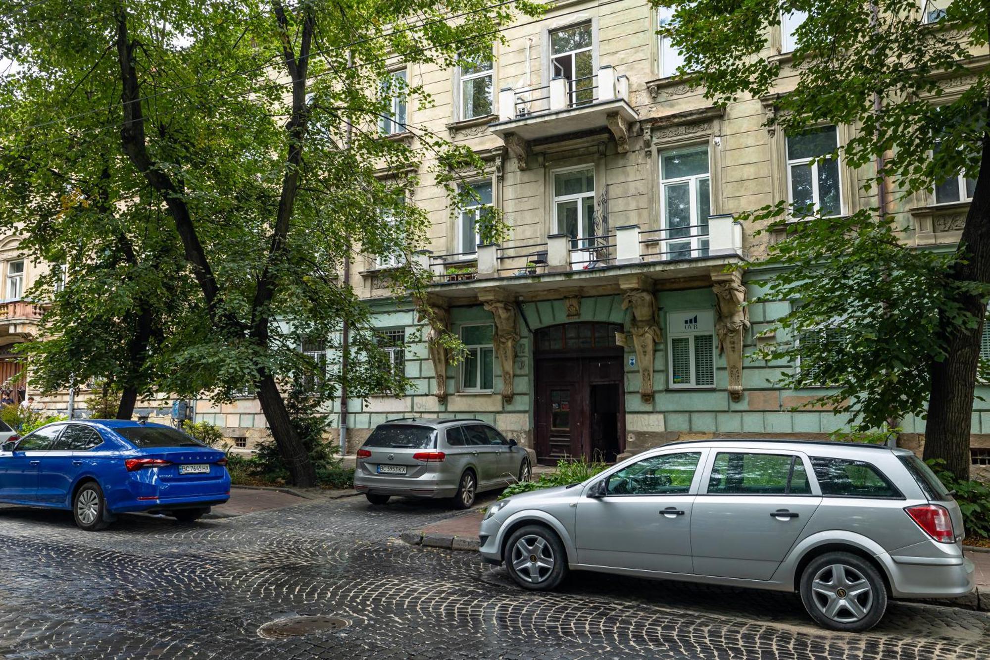 Avangard Green Park Іі Apart リヴィウ エクステリア 写真